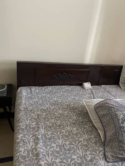 2 single bed with mattress