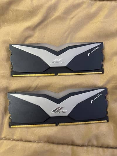 DDR5 RAMS 32GB RGB