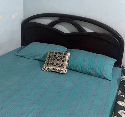 Wooden Double Bed in Excellent Condition (Without Mattress)