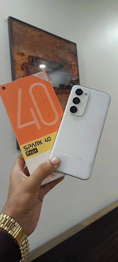Tecno spark 40 Pro Plus