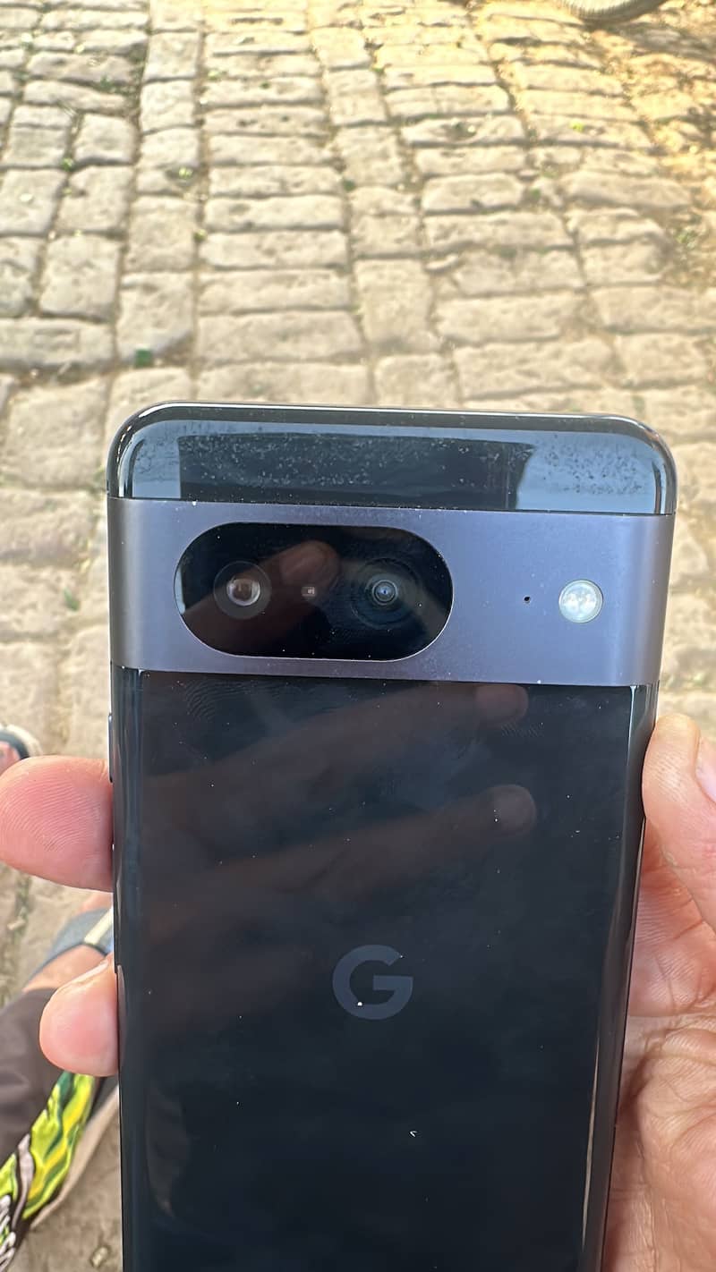 Google Pixel 8 official with box cable 3