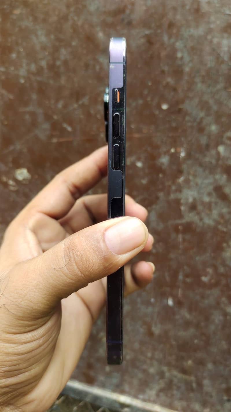 iPhone 14 Pro Max 7