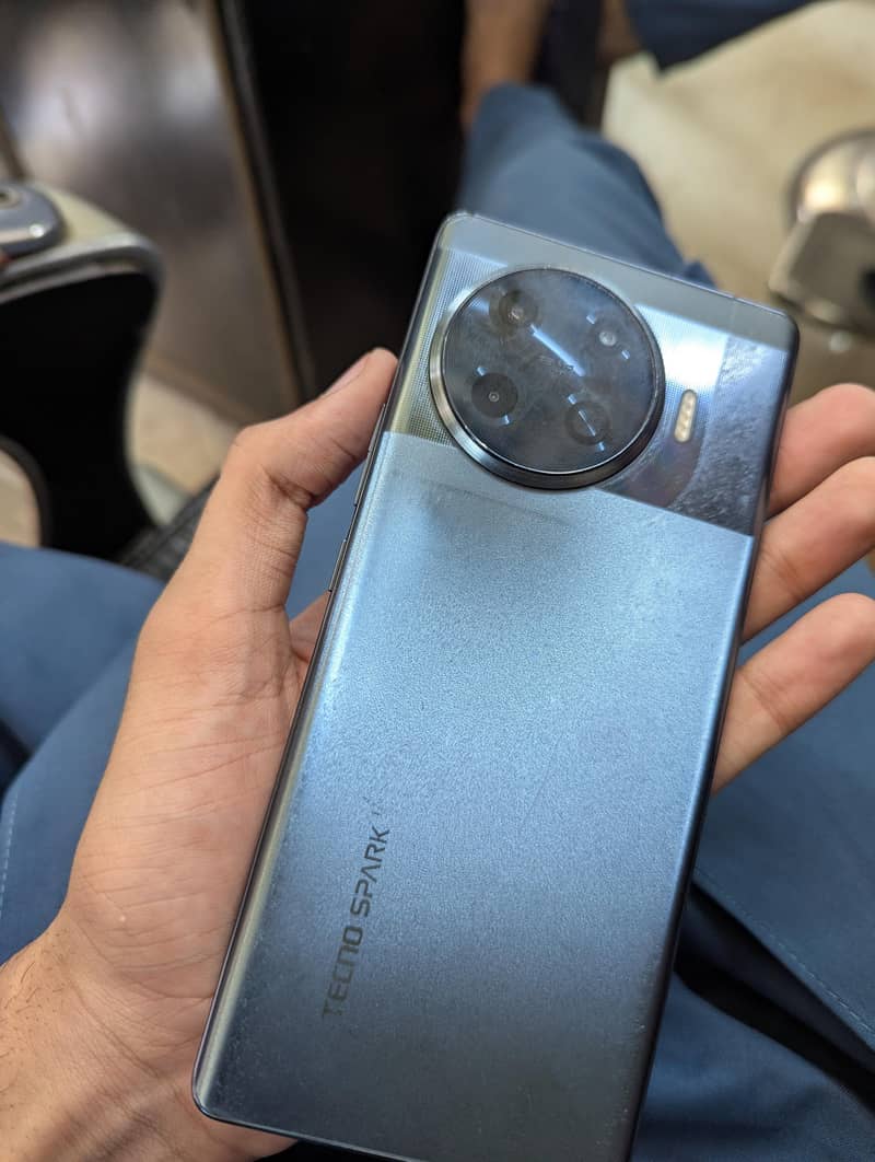 Tecno Spark 20 Pro Plus 0