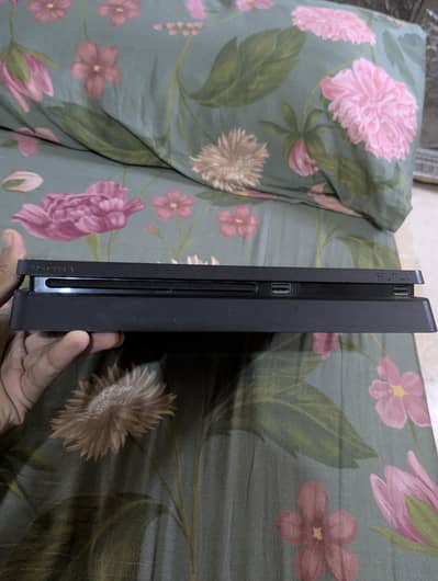 Ps4 slim
