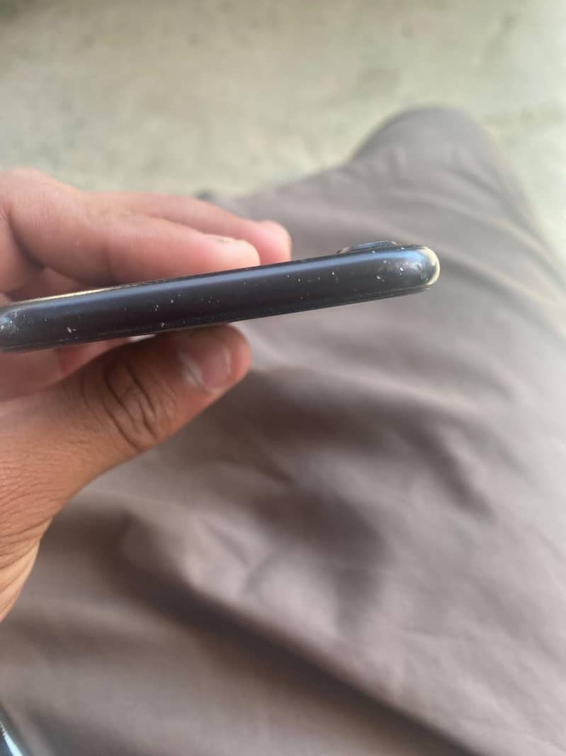 Apple iPhone 7 4