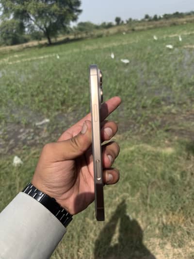 Apple iPhone 16 Pro Max PTa