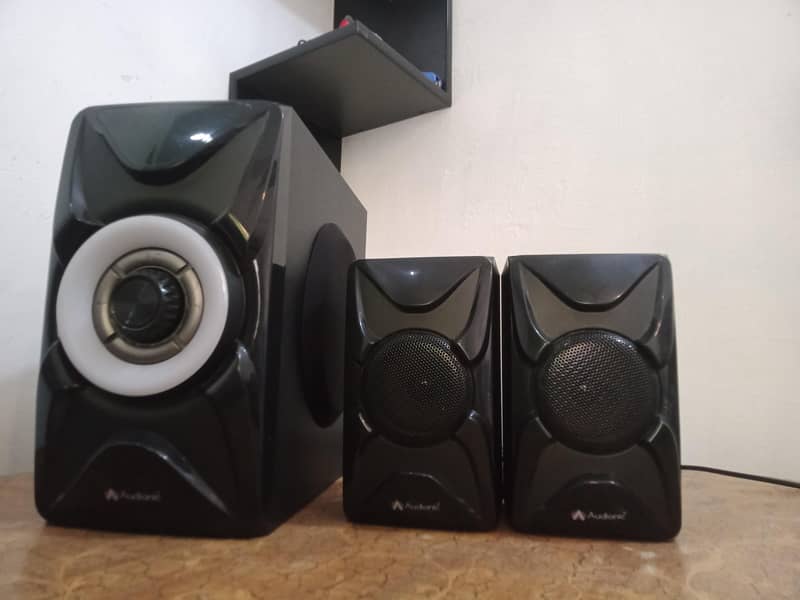 Audionic vision 15 0