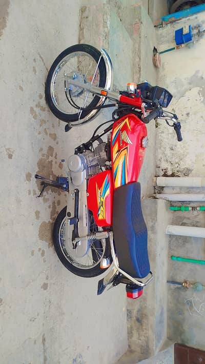 Honda CG 125 2026 Model – Low Mileage – Lahore Registered