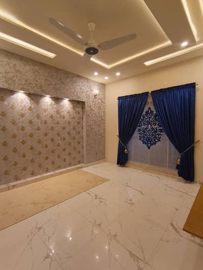 10 Marla Upper Portion for Rent in Canal Garden Lahore Prime Location