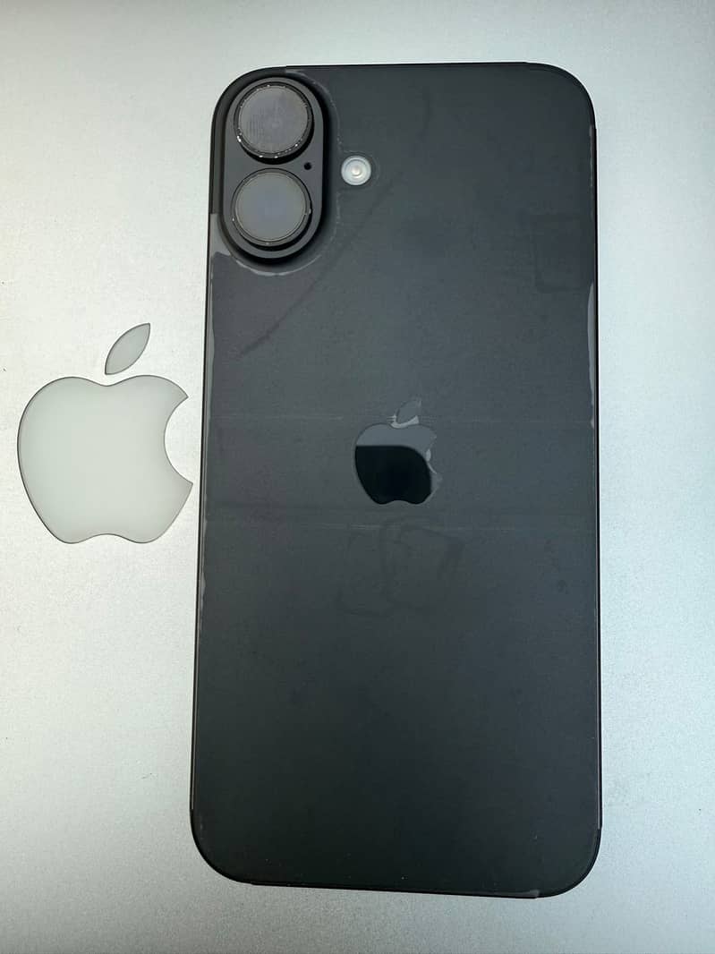 Apple iPhone 16 Plus 4