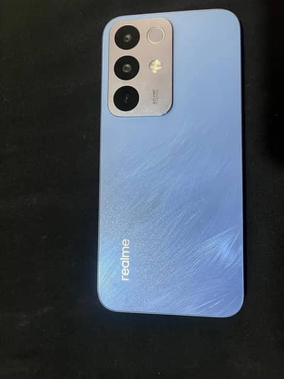 Realme c85.8+8.256
