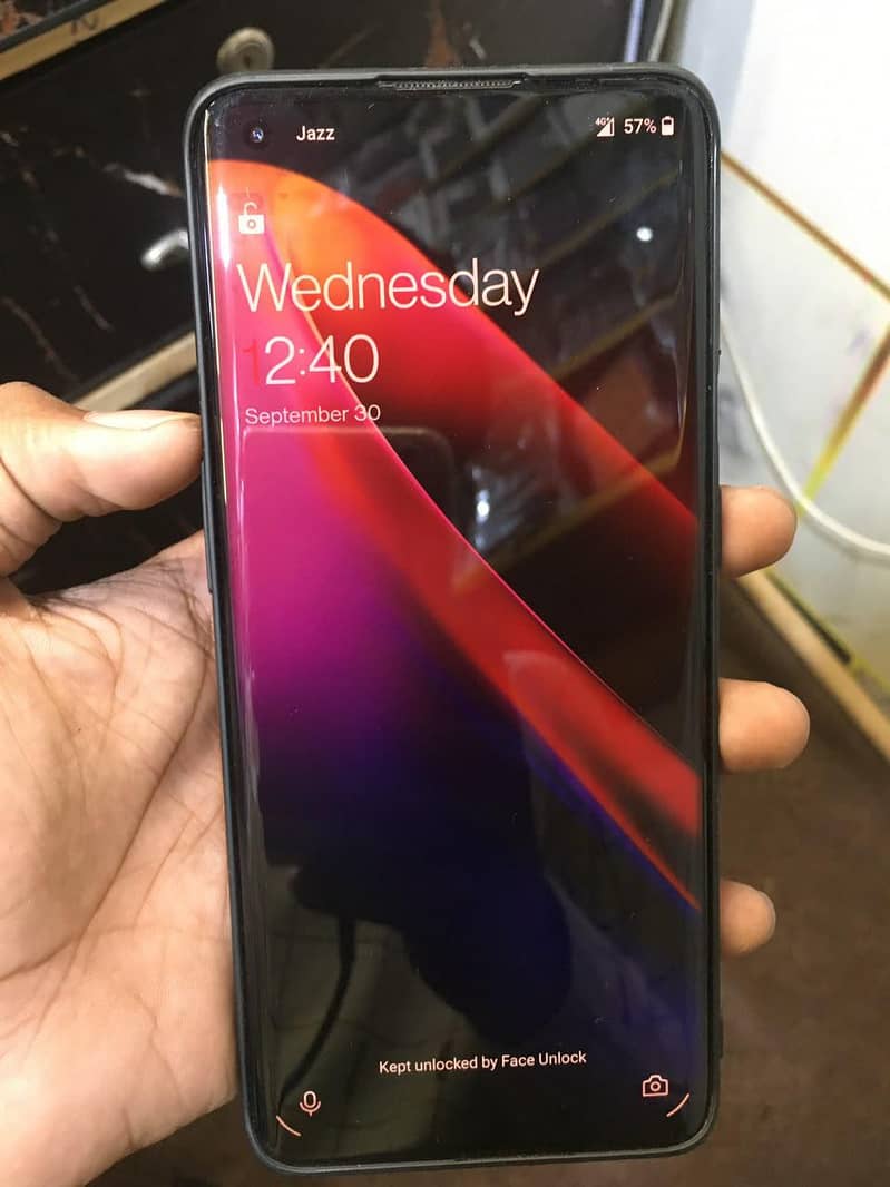 One Plus 9 Pro 6