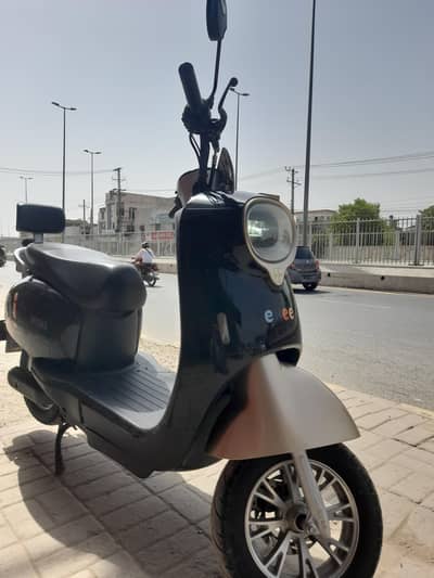 electric scooty bike lush condition