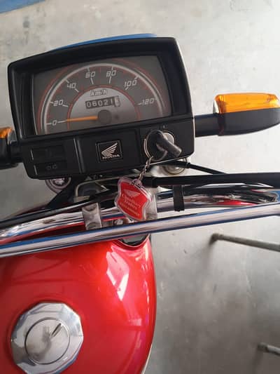 CD70 Model 2024