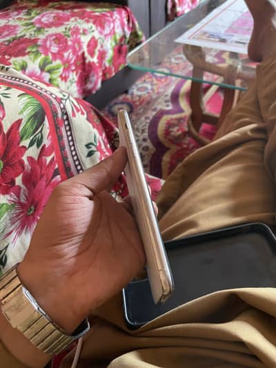 exchange with up model fuc unlock h icloud ka password bhol gea ho