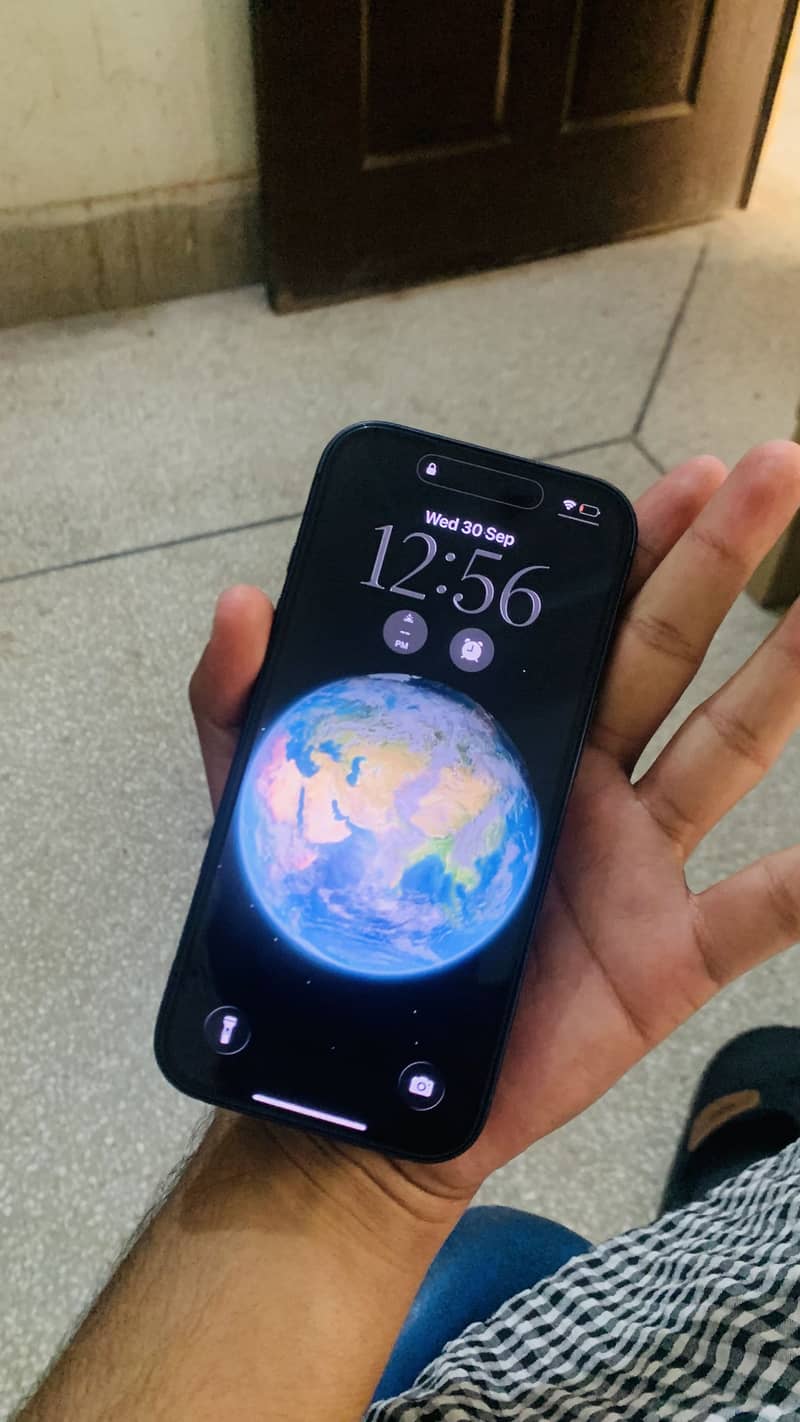 Apple iPhone 17 Pro 0