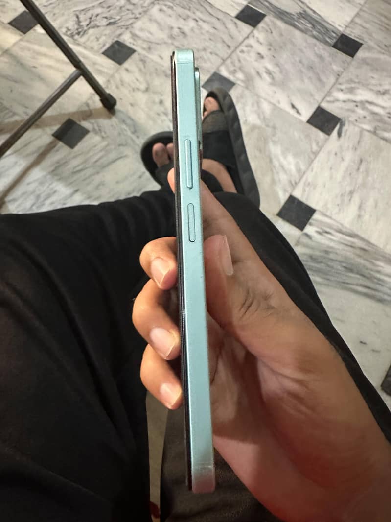 Honor x6c 4