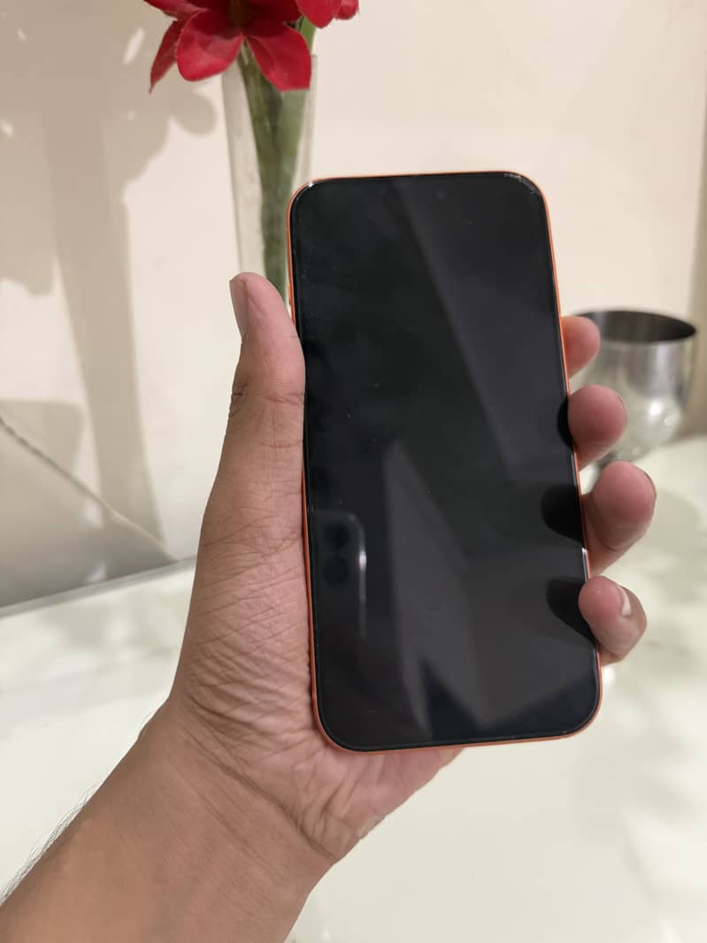 Apple iPhone 17 Pro Max 6