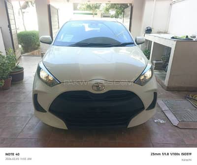 Toyota Yaris Hatchback X 2022