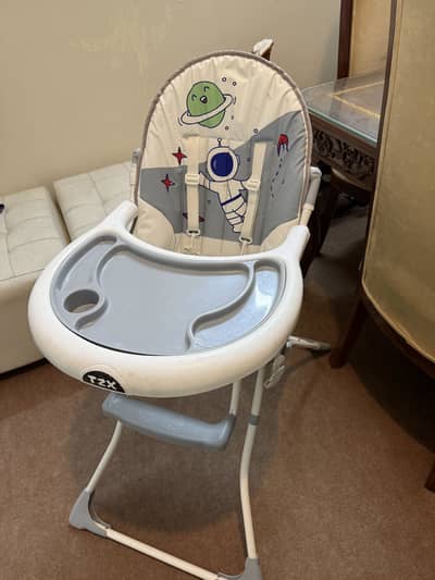 Baby High Chair with Tray – Good Condition