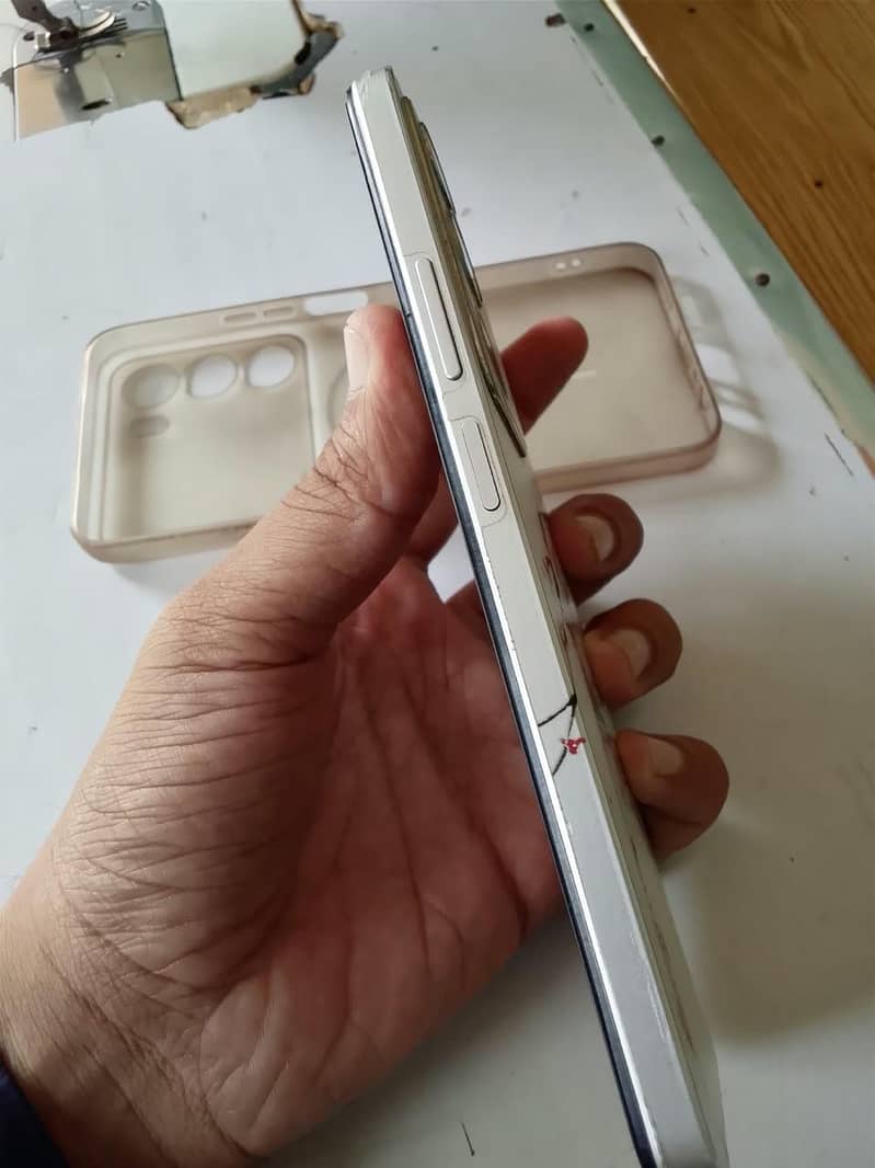 Realme C71 2