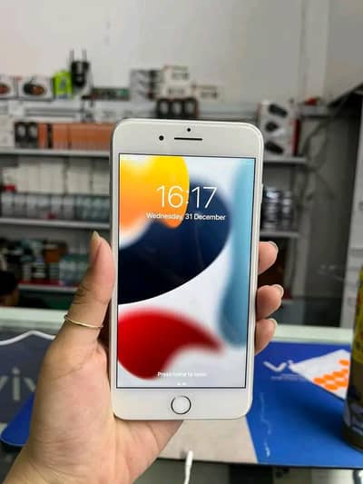 Apple iPhone 7 Plus pta approved 128gb
