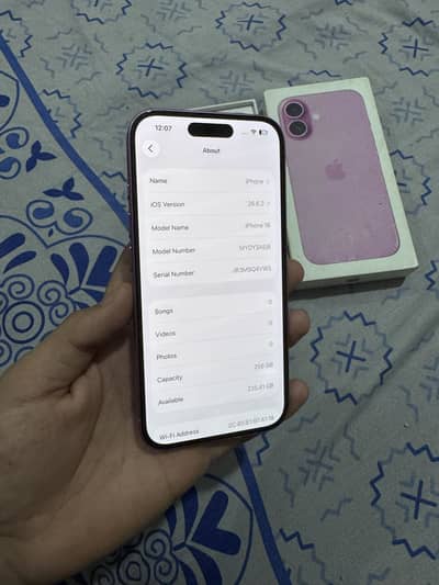 Apple iPhone 16 256 GB Factory Unlock With Box water pack