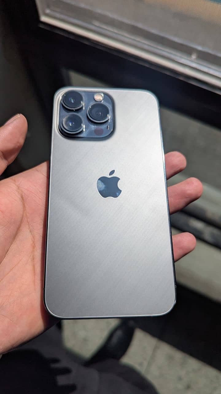 Apple iPhone 13 Pro 14