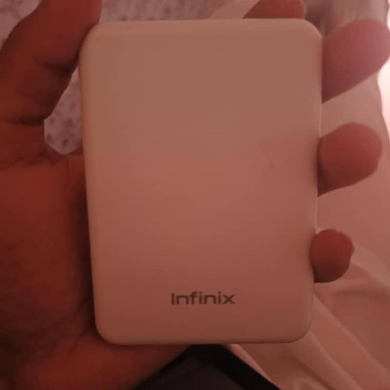 Infinix Note 40 Pro 4