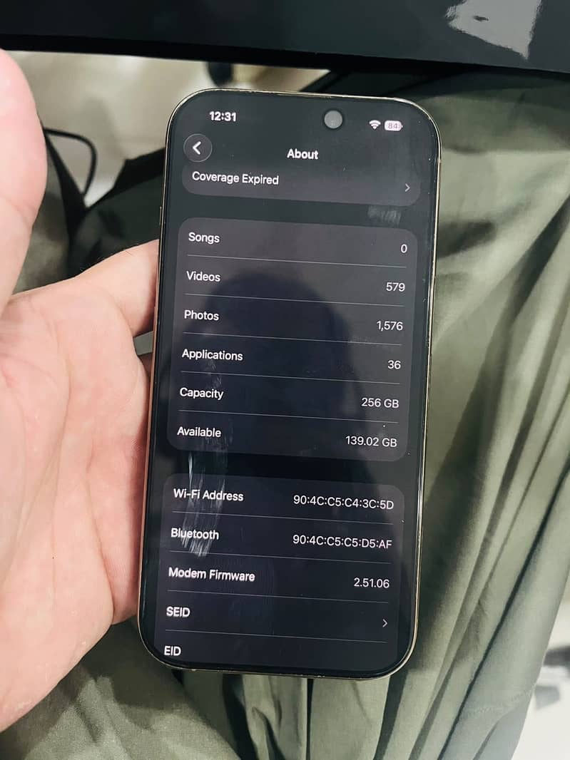 Apple iPhone 16 Pro 8
