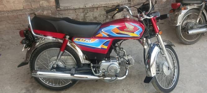 2025+2026 modle hai total orignl bike10/10 03214180726 only watsap
