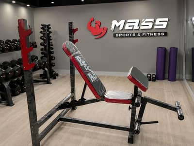Bench press / Incline Bench / Decline Bench / Adjustable gym bench