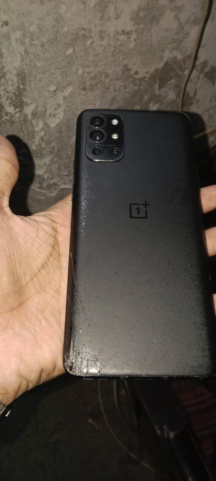 One Plus 9T 0