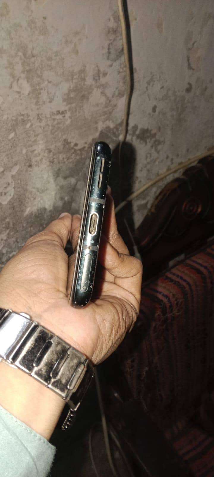 One Plus 9T 4