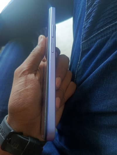 Vivo Y17s