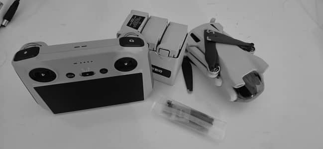 DJI Mini 3 ​-​ STANDARD | 3 Batteries | ​C​HARGING HUB