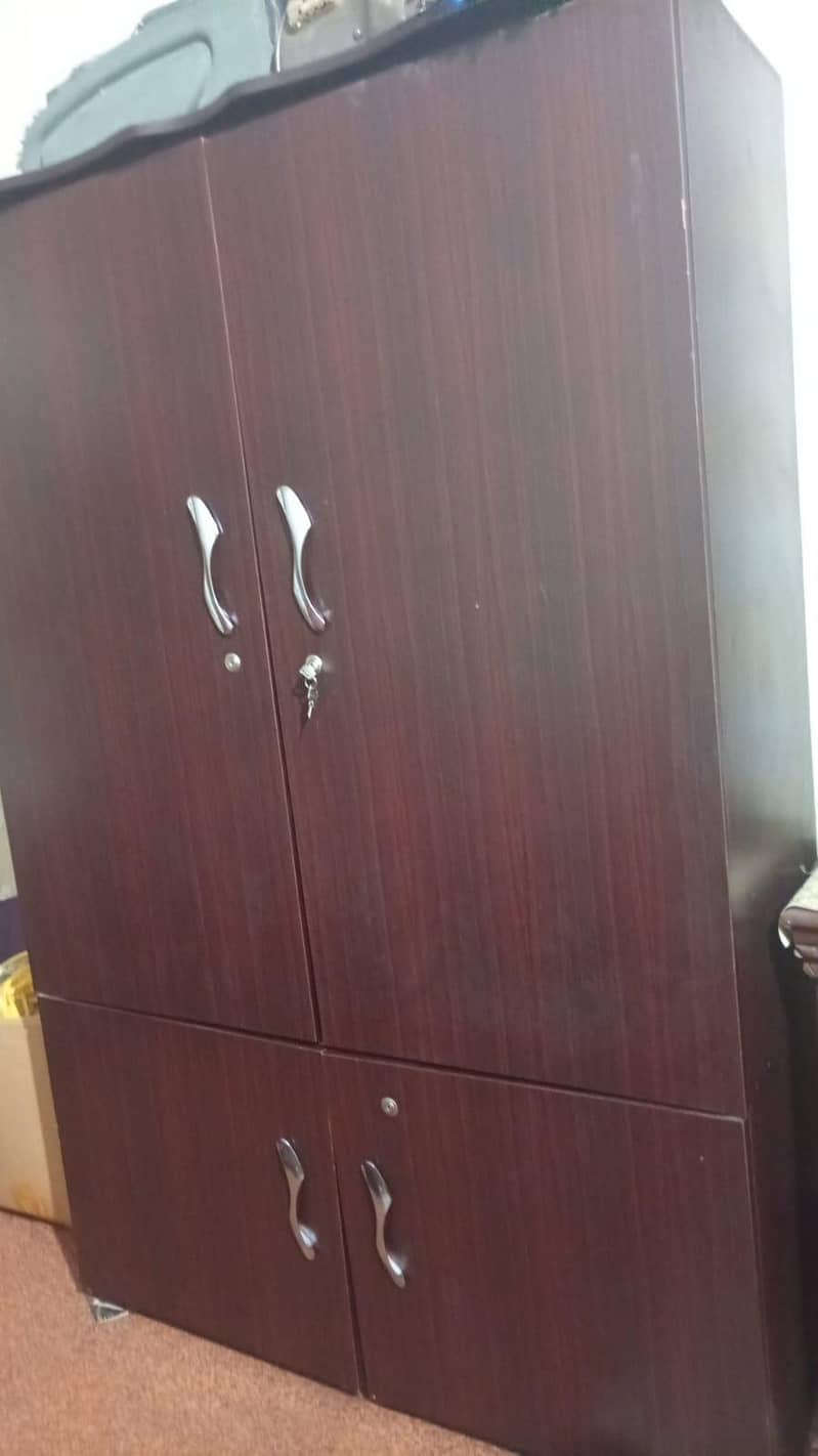 Bed set side table dressing wardrobe . 3