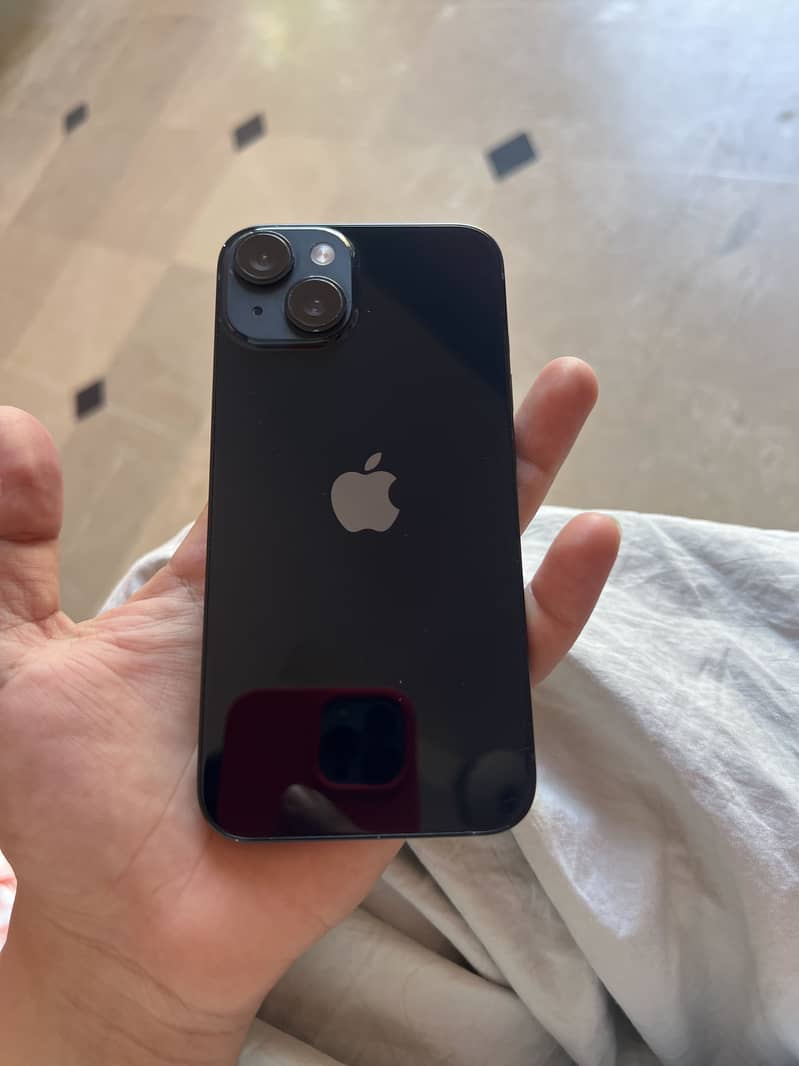 Apple iPhone 14 4