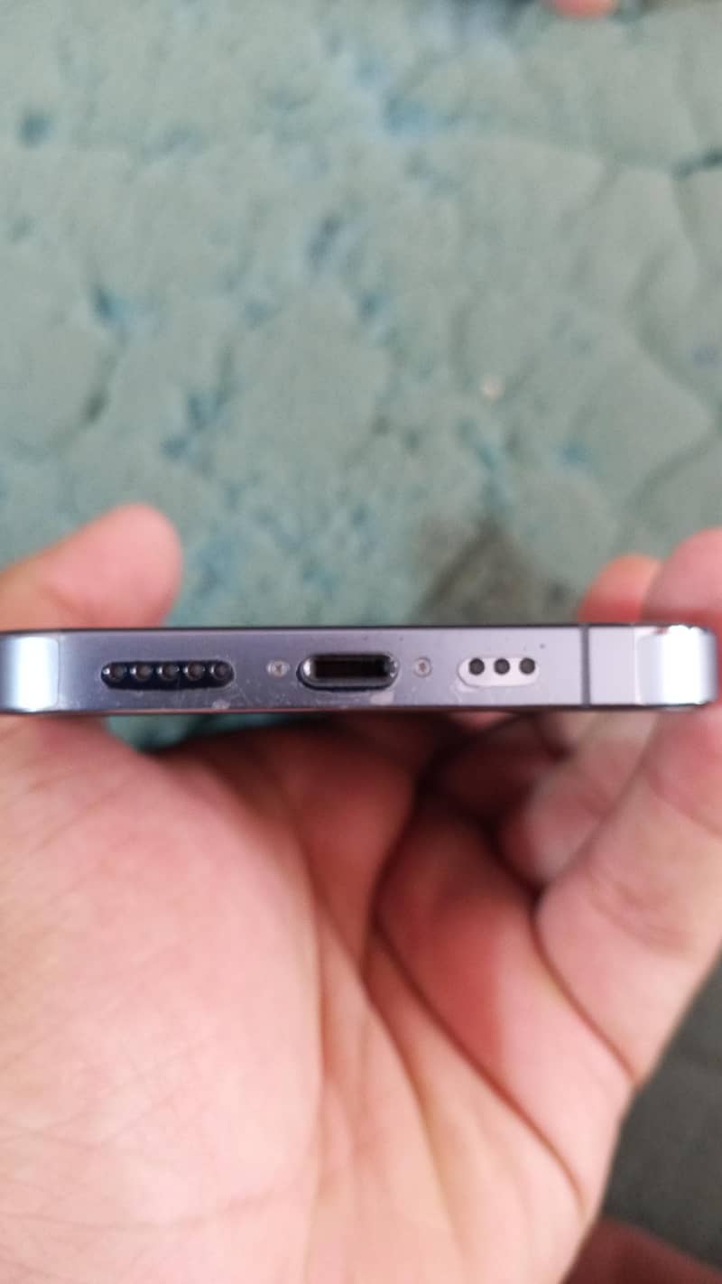 Apple iPhone 13 Pro 3