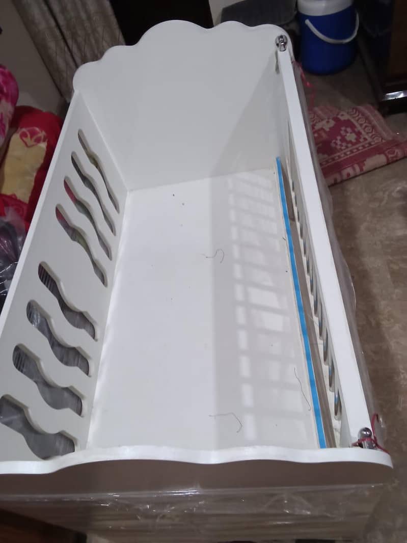 baby cot 4