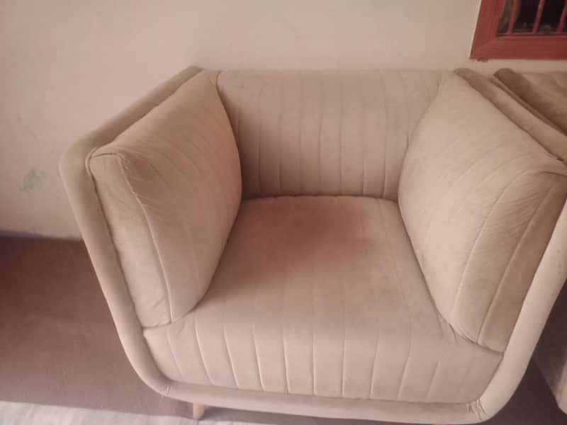 5 seater 0