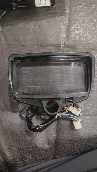 digital meter 125