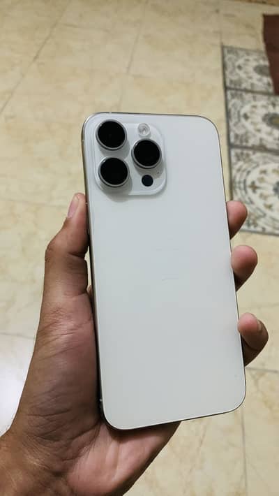 Apple iPhone 15 Pro Max