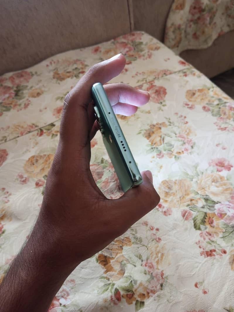 Tecno CAMON 40 4