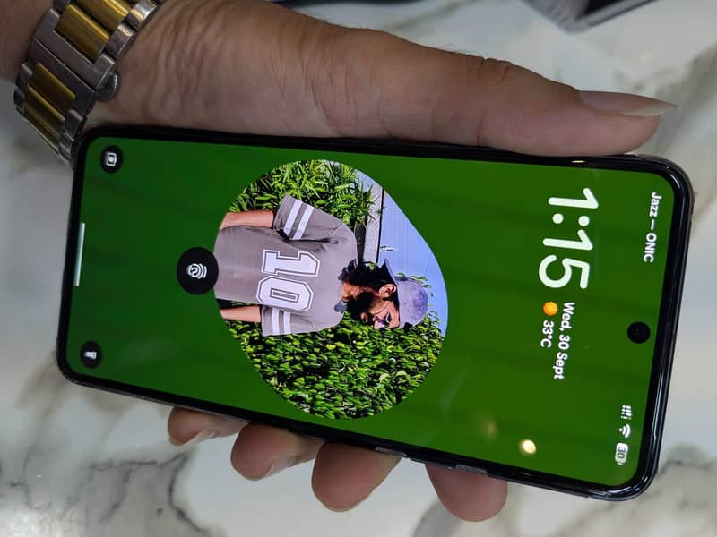 Google Pixel 8 1