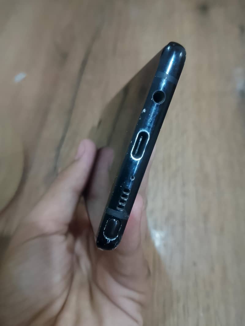 Samsung Mobile Note 8 7