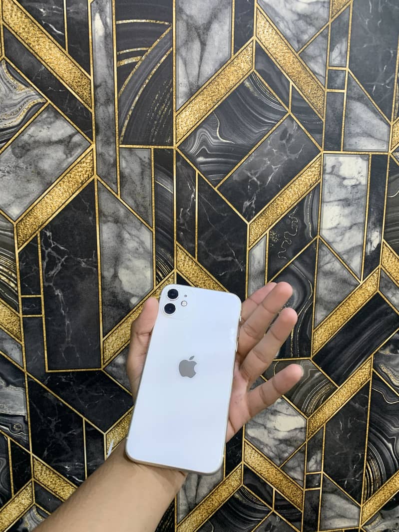 Apple iPhone 11 2