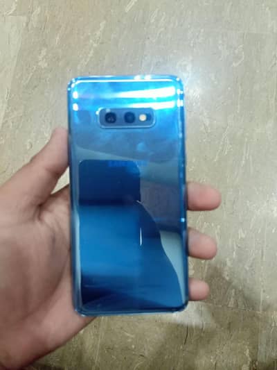 Samsung Mobile S10e