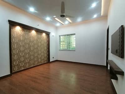 Your Search For On Excellent Location House In Lahore Ends Here