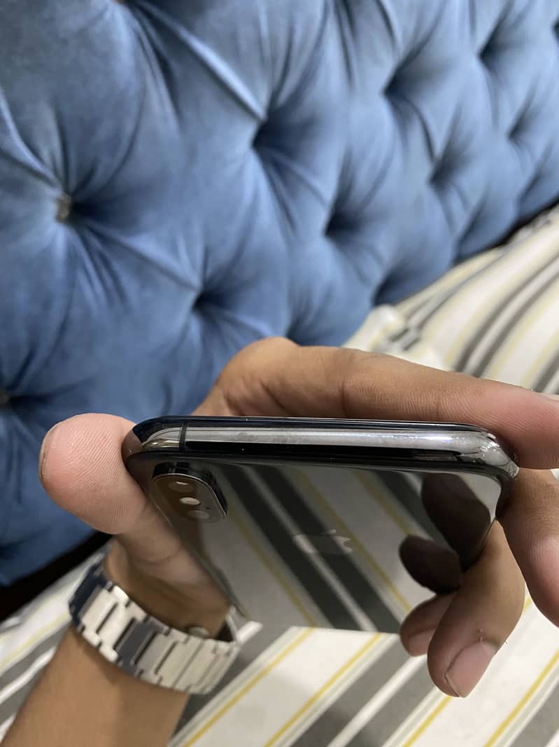 Iphone Xs 5